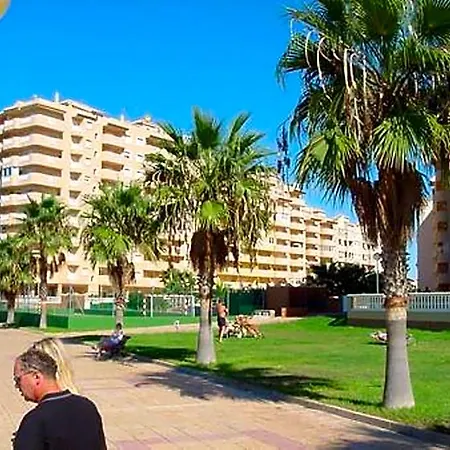 Puerto Playa Hotel 2*